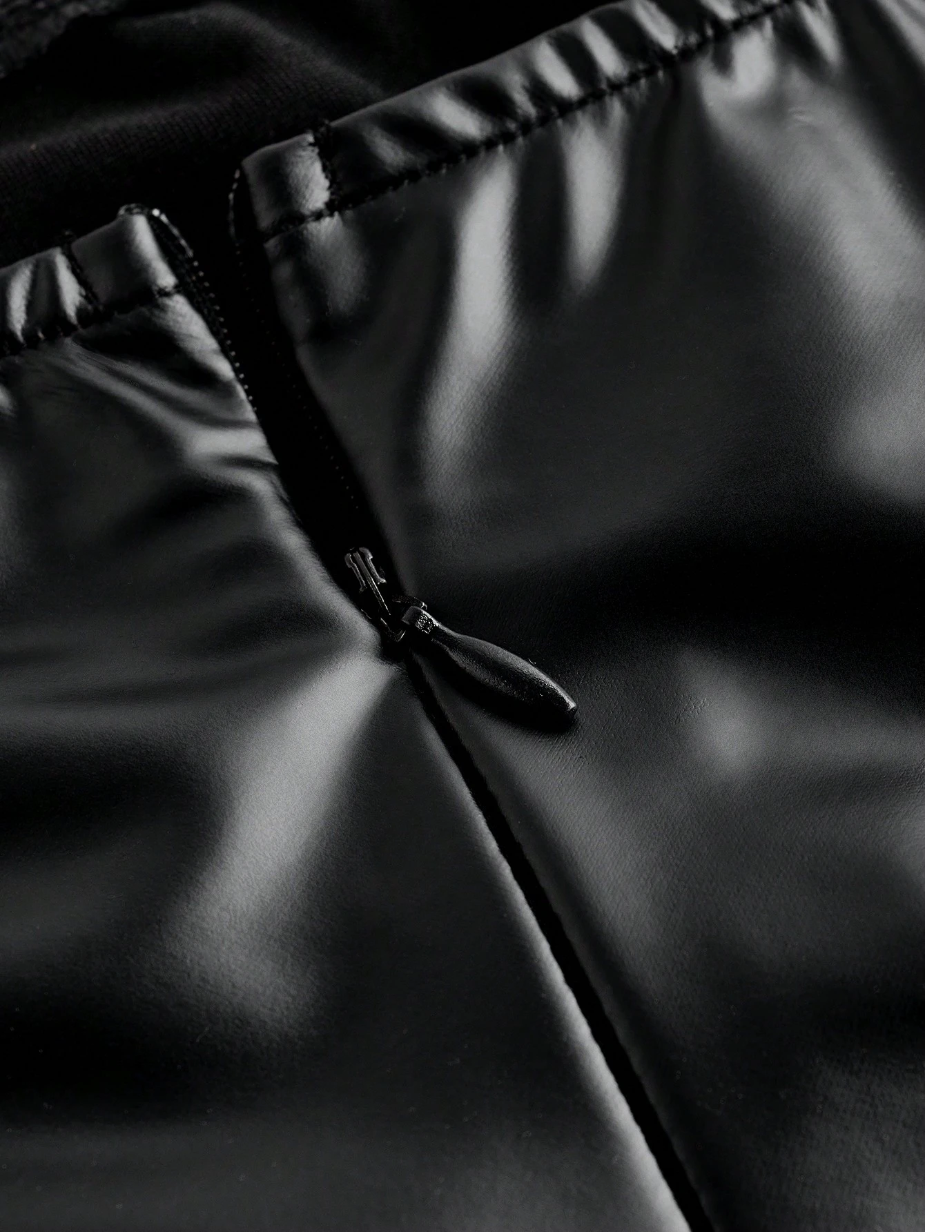 Leather-effect Tight Skirt.