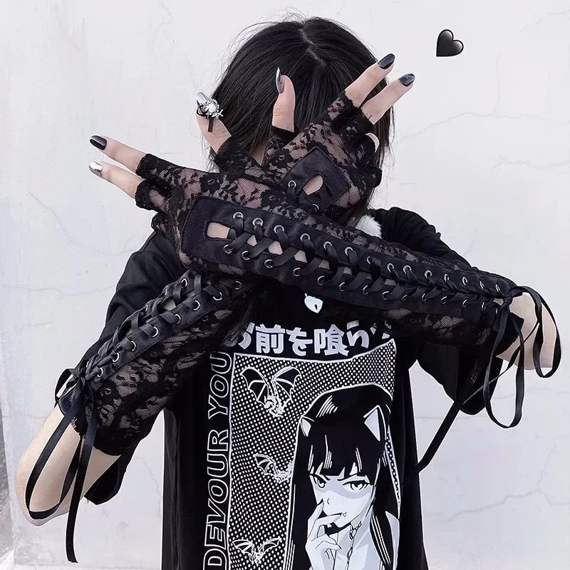 Gothic Lace Gloves